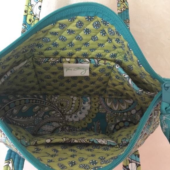 Vera Bradley Handbag - Picture 3 of 4